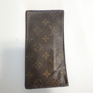 Louis Vuitton Checkbook Wallet- Junk